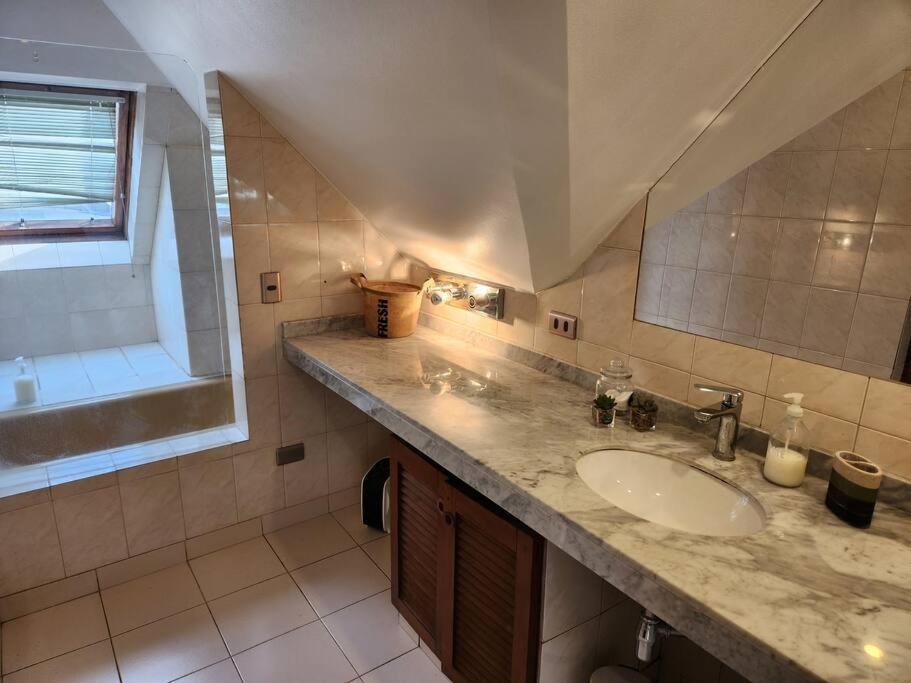 Casa Familiar En Vitacura Сasa de vacaciones