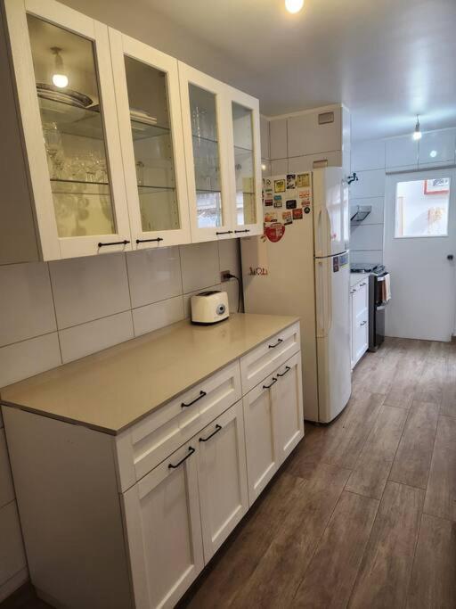 Casa Familiar En Vitacura Сasa de vacaciones *